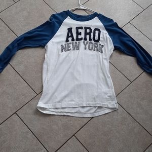 White aeropostale long sleeve t shirt